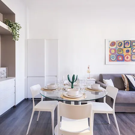 Easylife - Accogliente Casa Vicino A St. Centrale Milan Exterior photo